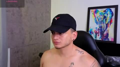 Snapshot of mikke_love chatting on 9, 7, 2026 MIKKE online show from 9, 7, 2026