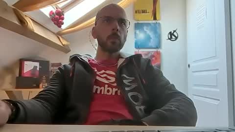 mikmik91 online show from 20, 12, 2024