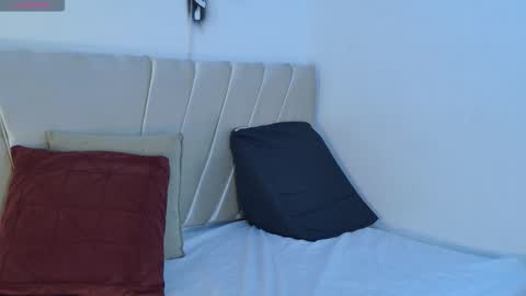 Snapshot of mikoto_urab chatting on 19, 12, 2025 Mikoto Urb online show from 19, 12, 2025