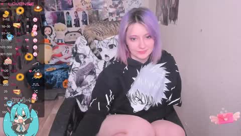 Snapshot of miku_bunny chatting on 6, 12, 2024 Miku online show from 6, 12, 2024