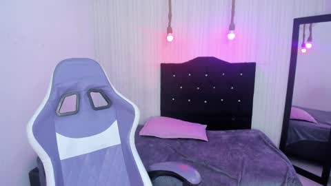 Snapshot of miku_katsuragi chatting on 23, 4, 2026 miku katsuragi online show from 23, 4, 2026
