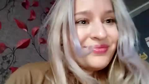 Mila 420 online show from 15, 2, 2026