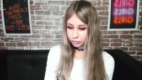 Camilla online show from 27, 9, 2025