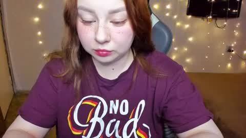 Mila shy sensual person  online show from 3, 12, 2024