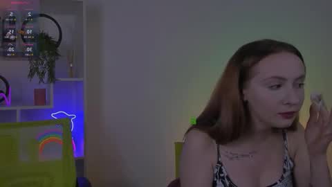 Snapshot of mila_glow chatting on 20, 9, 2025 mila_glow online show from 20, 9, 2025