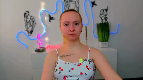 mila_glow online show from 5, 3, 2026