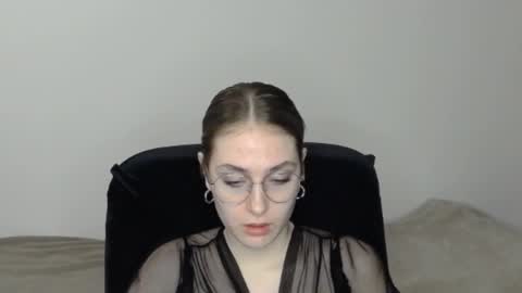 mila_keyy online show from 26, 2, 2026