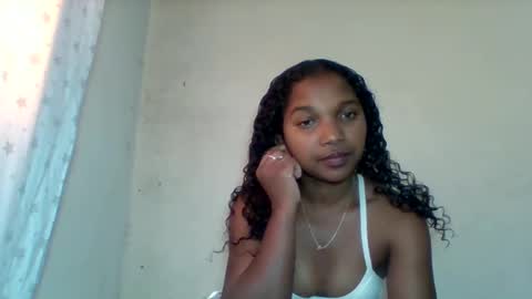 Snapshot of mila_lunah chatting on 26, 4, 2026 mila_lunah online show from 26, 4, 2026