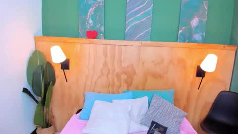 Mila and samy online show from 31, 10, 2025