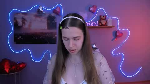 mila_sun__ online show from 20, 2, 2026