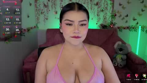 Snapshot of mila_sweet_v chatting on 25, 5, 2026 Mila online show from 25, 5, 2026
