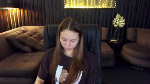 Snapshot of milaaddam chatting on 8, 7, 2026 Milla online show from 8, 7, 2026