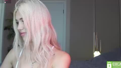 Mila and u can call me sweet bunny online show from 3, 7, 2026