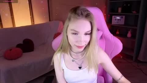 Mila online show from 21, 4, 2026