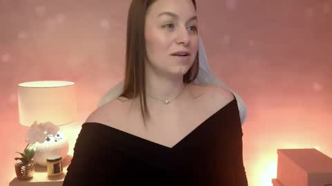 Snapshot of milafleur chatting on 12, 5, 2026 Mila Fleur online show from 12, 5, 2026
