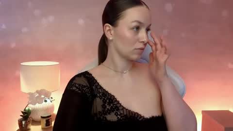 Snapshot of milafleur chatting on 22, 5, 2026 Mila Fleur online show from 22, 5, 2026