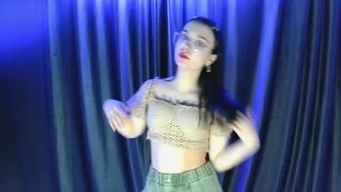milaholeen66 online show from 2, 6, 2026
