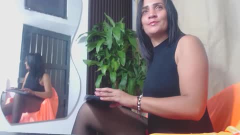 mila online show from 12, 2, 2025