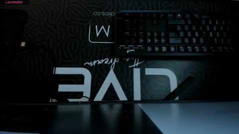 Snapshot of milalawrence_ chatting on 11, 2, 2026 Mila online show from 11, 2, 2026