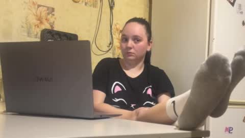 milamisss online show from 18, 4, 2026