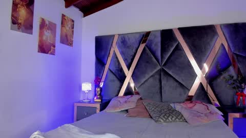 Milan  online show from 7, 4, 2026