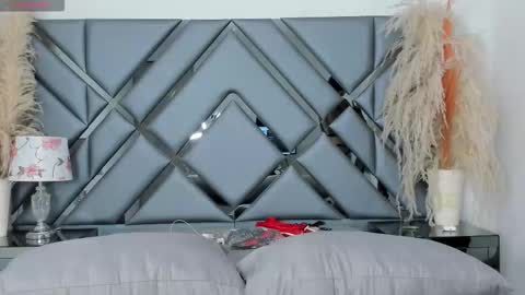 milan_lewiss online show from 26, 11, 2025