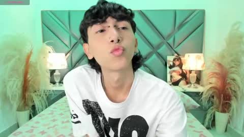 milan_lewiss online show from 16, 4, 2026