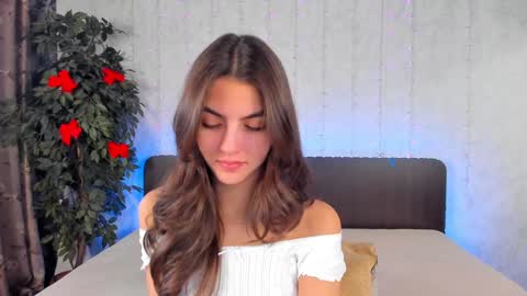 Snapshot of milana_crystal_ chatting on 15, 12, 2024 Milana online show from 15, 12, 2024