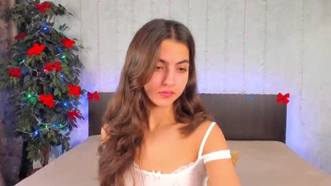 Snapshot of milana_crystal_ chatting on 23, 12, 2024 Milana online show from 23, 12, 2024