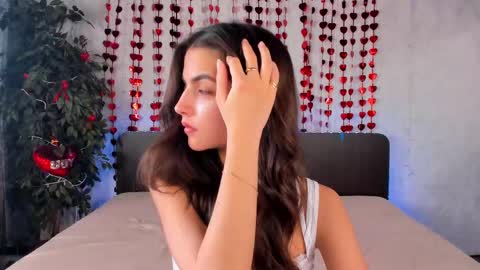 Snapshot of milana_crystal_ chatting on 19, 2, 2025 Milana online show from 19, 2, 2025