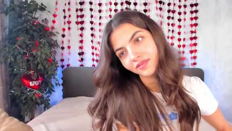 Snapshot of milana_crystal_ chatting on 23, 2, 2025 Milana online show from 23, 2, 2025