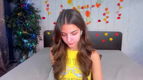 Snapshot of milana_crystal_ chatting on 10, 11, 2025 Milana online show from 10, 11, 2025