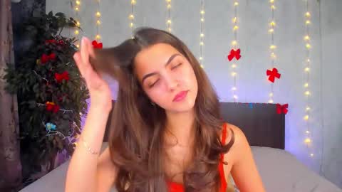 Snapshot of milana_crystal_ chatting on 17, 12, 2025 Milana online show from 17, 12, 2025
