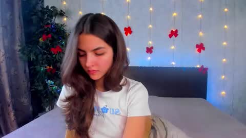 Snapshot of milana_crystal_ chatting on 6, 1, 2026 Milana online show from 6, 1, 2026