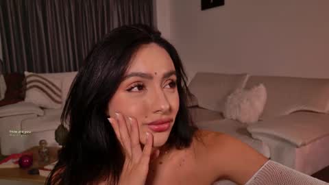 Snapshot of milana_desire chatting on 28, 9, 2025 milana online show from 28, 9, 2025