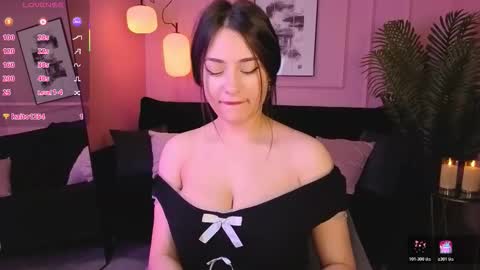 Snapshot of milana_sugar chatting on 4, 12, 2025 Milana online show from 4, 12, 2025