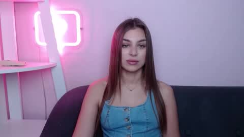 milanaangelas online show from 27, 2, 2026