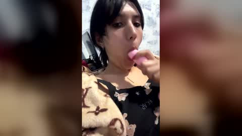 MilanaRawsx online show from 17, 4, 2026