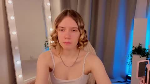 Milaray online show from 10, 5, 2026