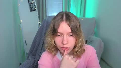 Snapshot of milanarayy chatting on 24, 6, 2026 Milaray online show from 24, 6, 2026