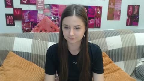 Snapshot of milanaroz chatting on 27, 6, 2026 milanaroz online show from 27, 6, 2026
