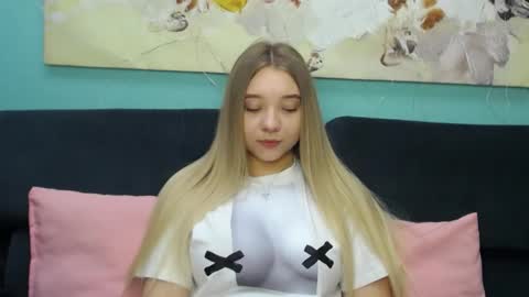 Milana online show from 7, 3, 2026