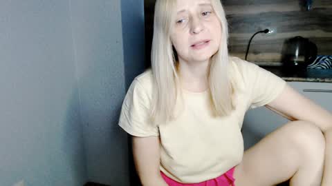 Milena online show from 16, 1, 2025