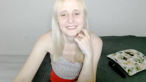 Milena online show from 16, 2, 2025