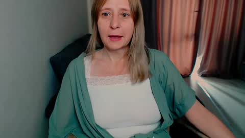 Snapshot of milanav chatting on 2, 6, 2026 Milena online show from 2, 6, 2026
