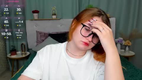 Snapshot of milanaxhoney chatting on 4, 2, 2026 milanaxhoney online show from 4, 2, 2026