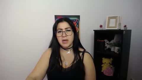 Snapshot of milania_milaa chatting on 16, 10, 2025 milania_milaa online show from 16, 10, 2025