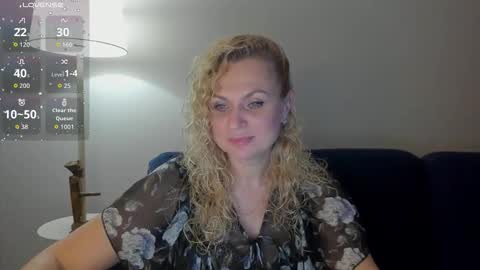 Snapshot of milanna_x chatting on 12, 11, 2025 milanna_x online show from 12, 11, 2025