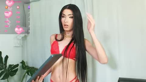 Snapshot of milansantana24 chatting on 15, 1, 2025 MILAN SANTANA online show from 15, 1, 2025