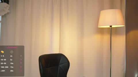 Snapshot of milansantana24 chatting on 21, 6, 2026 MILAN SANTANA online show from 21, 6, 2026